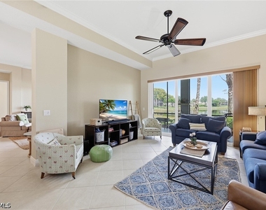 9243 Tesoro Lane - Photo Thumbnail 7