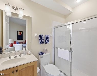9243 Tesoro Lane - Photo Thumbnail 20