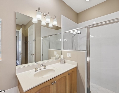 9243 Tesoro Lane - Photo Thumbnail 16