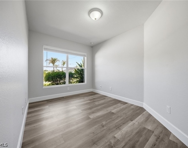 4621 25th Street Sw - Photo Thumbnail 24