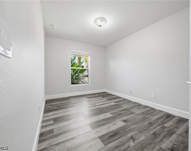 4621 25th Street Sw - Photo Thumbnail 20