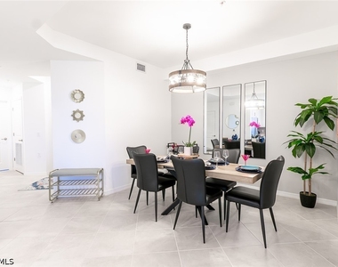 5749 Double Eagle Circle - Photo Thumbnail 8