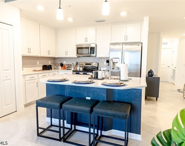 5749 Double Eagle Circle - Photo Thumbnail 6