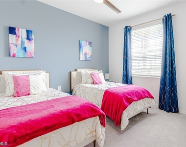 5749 Double Eagle Circle - Photo Thumbnail 16