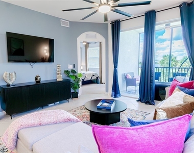 5749 Double Eagle Circle - Photo Thumbnail 2