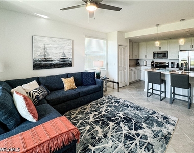 5807 Double Eagle Circle - Photo Thumbnail 3