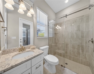 14930 Blue Bay Circle - Photo Thumbnail 35