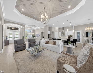 14930 Blue Bay Circle - Photo Thumbnail 4