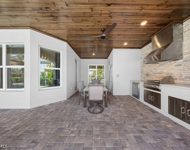 14930 Blue Bay Circle - Photo Thumbnail 20