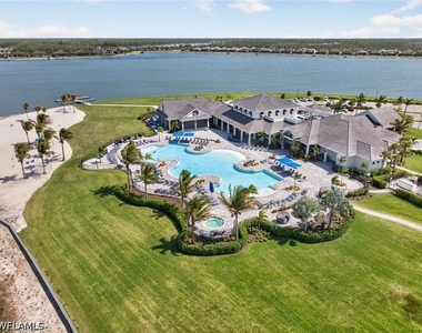 14930 Blue Bay Circle - Photo Thumbnail 49