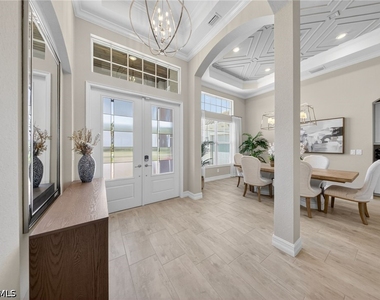 14930 Blue Bay Circle - Photo Thumbnail 13