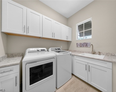 14930 Blue Bay Circle - Photo Thumbnail 39