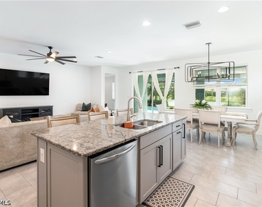 14837 Windward Lane - Photo Thumbnail 4