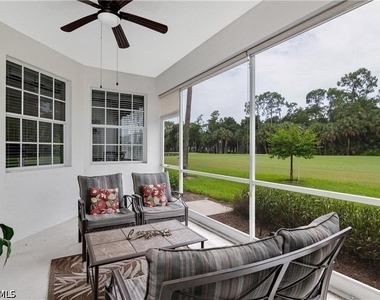 2264 Ashton Oaks Lane - Photo Thumbnail 17