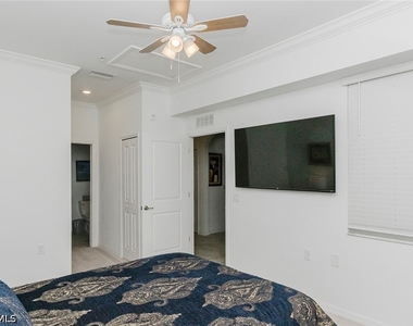 6046 National Boulevard - Photo Thumbnail 12
