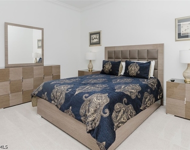 6046 National Boulevard - Photo Thumbnail 11