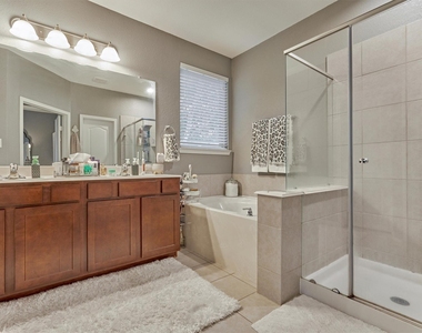 204 Forest Peak Way - Photo Thumbnail 19