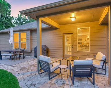 204 Forest Peak Way - Photo Thumbnail 31