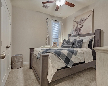 204 Forest Peak Way - Photo Thumbnail 25