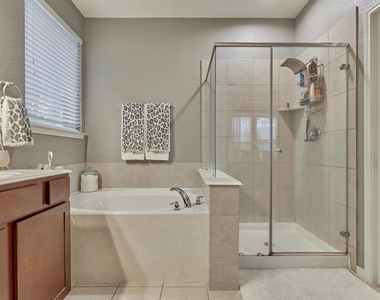 204 Forest Peak Way - Photo Thumbnail 20