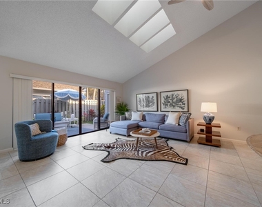 878 Meadowland Drive - Photo Thumbnail 3