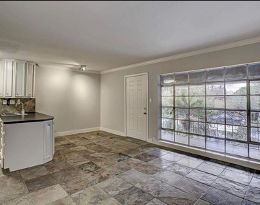 2322 Richton Street - Photo Thumbnail 8