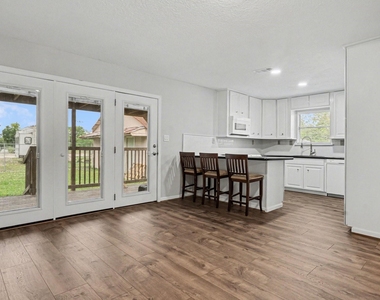 5615 John Martin Road - Photo Thumbnail 8