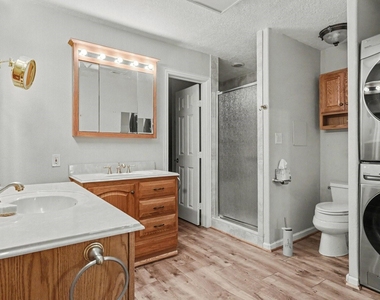 5615 John Martin Road - Photo Thumbnail 17