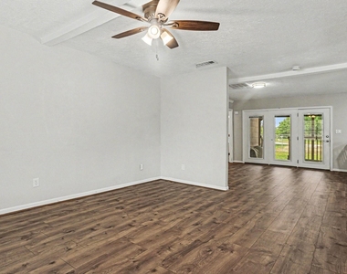 5615 John Martin Road - Photo Thumbnail 7