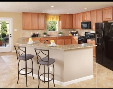 8014 Chasewood Drive - Photo Thumbnail 3