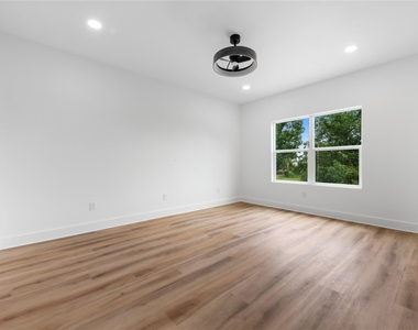7117 Springdale Street - Photo Thumbnail 27