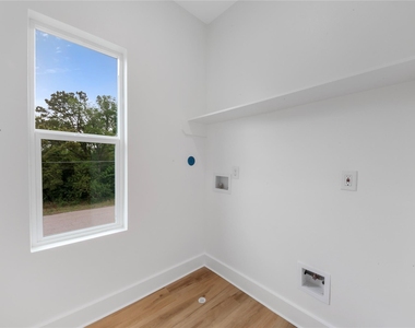 7117 Springdale Street - Photo Thumbnail 19