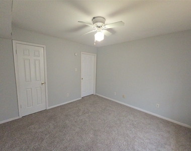 14600 Fonmeadow Drive - Photo Thumbnail 6
