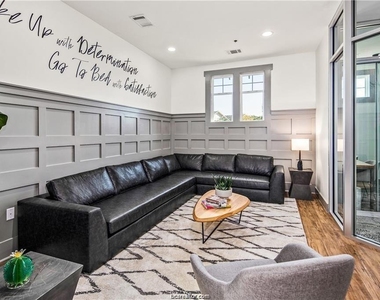 1725 Harvey Mitchell Parkway S - Photo Thumbnail 9