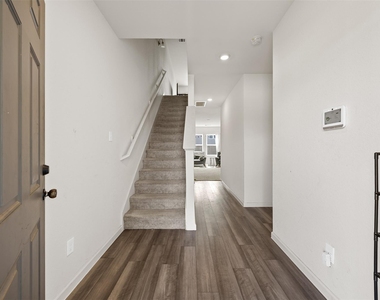 7826 Pink Dahlia Drive - Photo Thumbnail 2