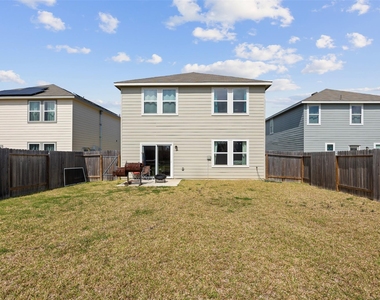 7826 Pink Dahlia Drive - Photo Thumbnail 22