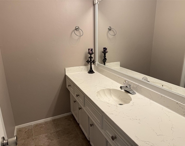 62 Evanston Street - Photo Thumbnail 18