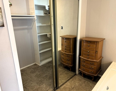 62 Evanston Street - Photo Thumbnail 15