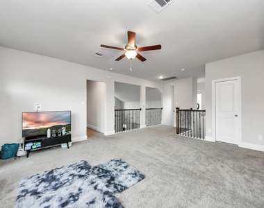 10514 Rigel Ridge Way - Photo Thumbnail 39