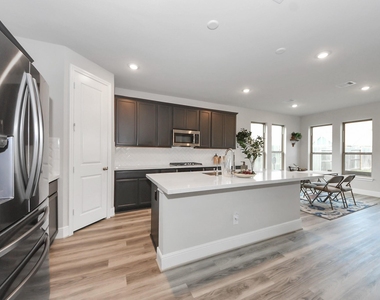 10514 Rigel Ridge Way - Photo Thumbnail 16
