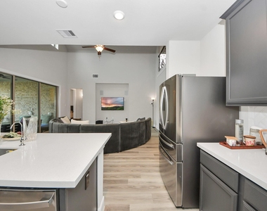 10514 Rigel Ridge Way - Photo Thumbnail 17