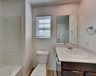 24102 Sonoran Hieghts Court - Photo Thumbnail 9