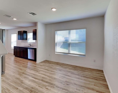 24102 Sonoran Hieghts Court - Photo Thumbnail 3