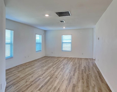 24102 Sonoran Hieghts Court - Photo Thumbnail 2