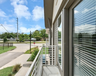 1044 Homer Street - Photo Thumbnail 36