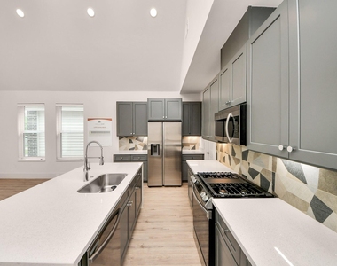 1044 Homer Street - Photo Thumbnail 19