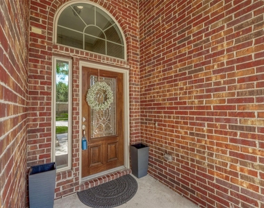 28314 Calaveras Lake Drive - Photo Thumbnail 5