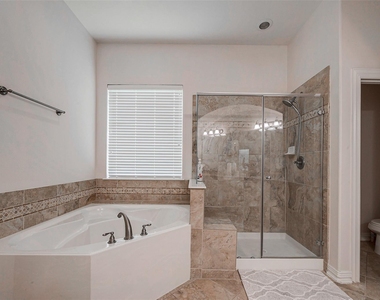 28314 Calaveras Lake Drive - Photo Thumbnail 22