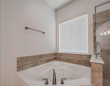 28314 Calaveras Lake Drive - Photo Thumbnail 23