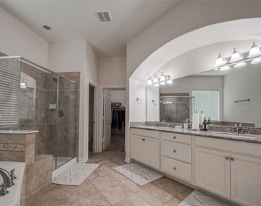 28314 Calaveras Lake Drive - Photo Thumbnail 21